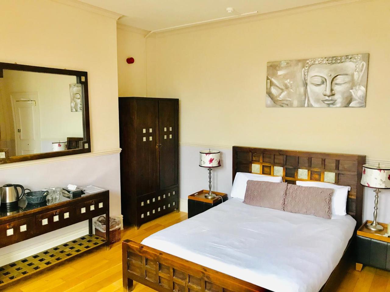 The York Hotel Wolverhampton Exterior foto